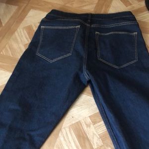 BRAND NEW H&M JEANS
